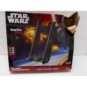 Star Wars Kylo Rens Command Shuttle Revell SnapTite Max Model Kit NIB Box Damage